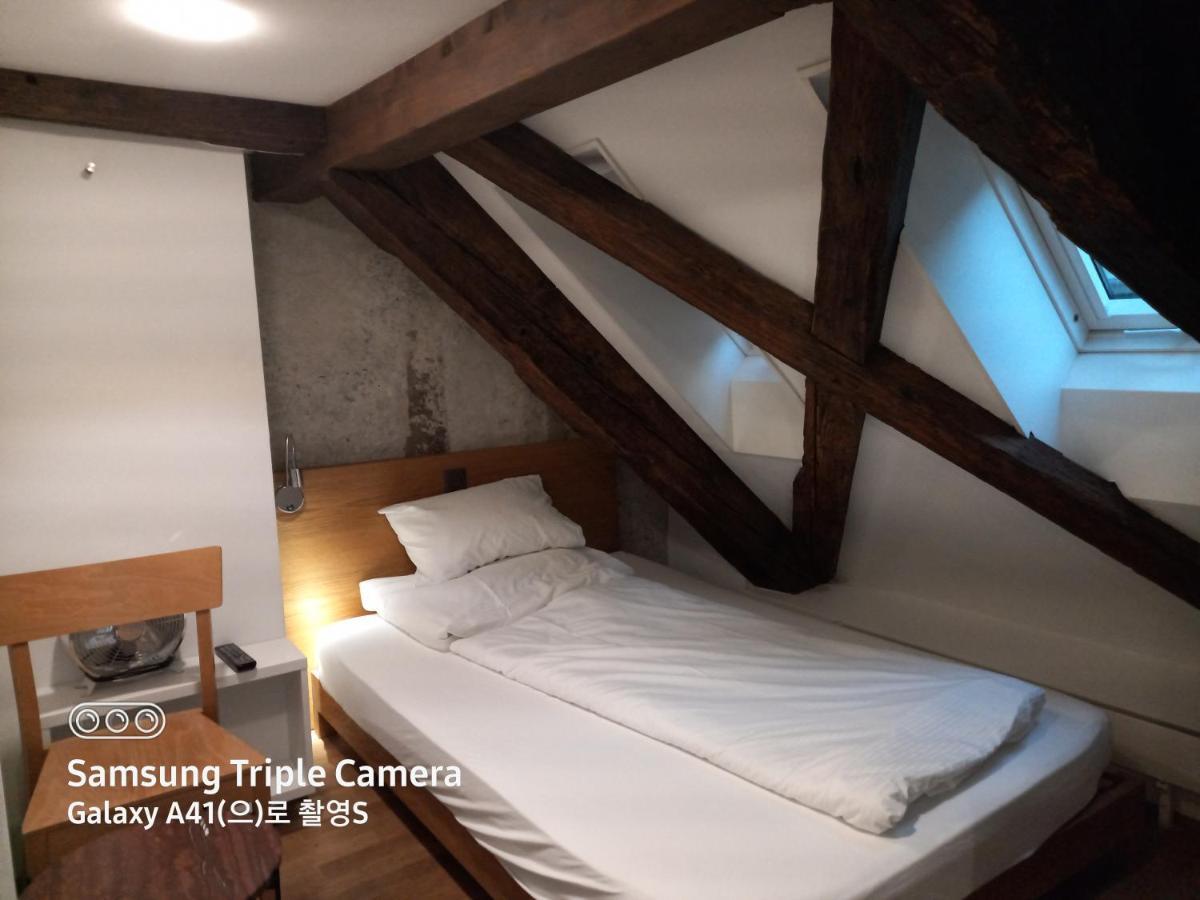 Hotel Lestelle - Self Check-In Lucerne Екстер'єр фото