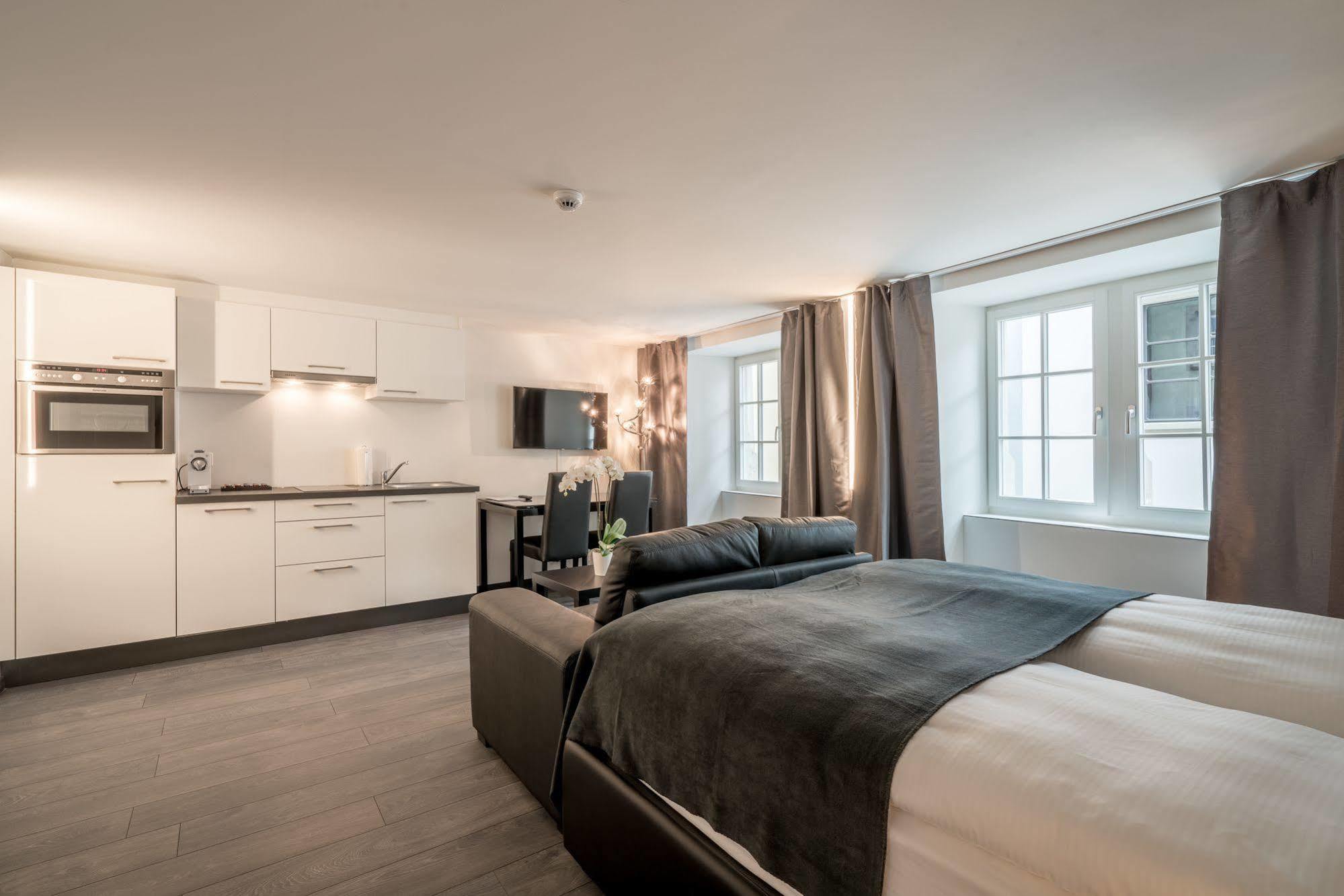 Hotel Lestelle - Self Check-In Lucerne Екстер'єр фото